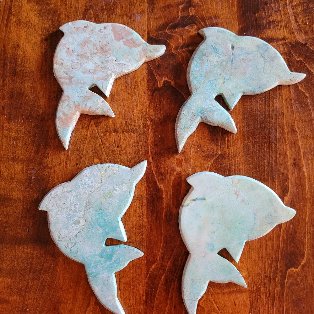 Turquoise color marble dolphin coasters